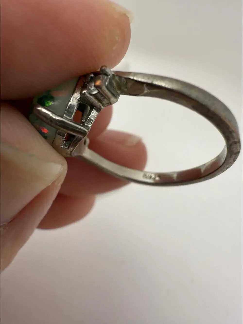Silver Ring with Multicolor Opal-like Stone and Side Accents Size 7